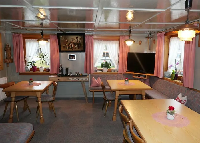 Проживание в семье & Almhostel Alpenperle - Selbstversorger *