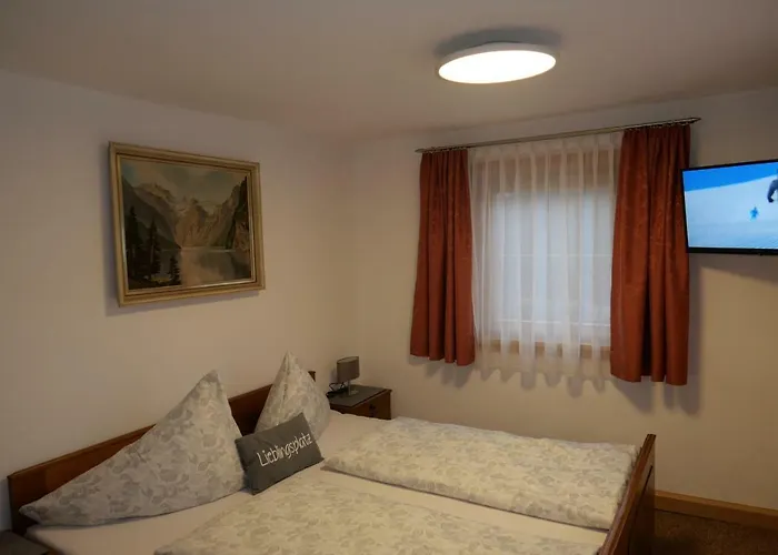 & Almhostel Alpenperle - Selbstversorger *