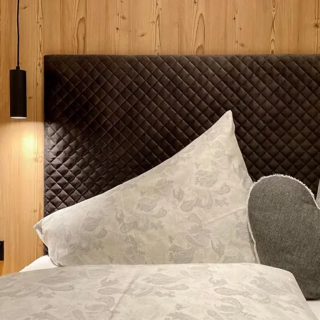 & Almhostel Alpenperle - Selbstversorger Проживание в семье Таннхайм