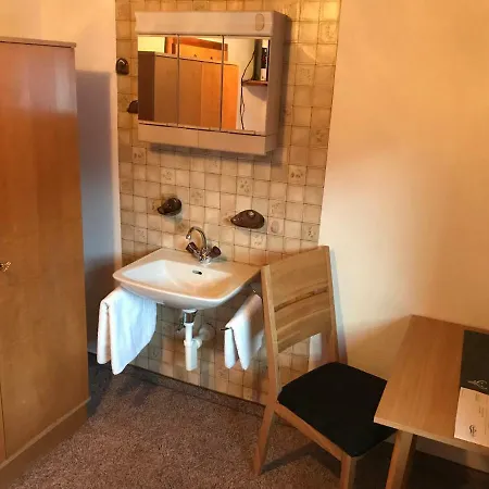 & Almhostel Alpenperle - Selbstversorger Rum i privatbostad *