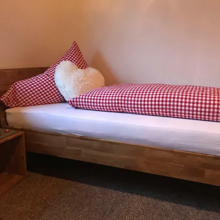 Проживание в семье & Almhostel Alpenperle - Selbstversorger *