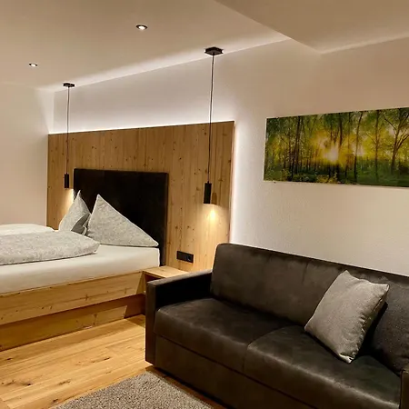 & Almhostel Alpenperle - Selbstversorger *